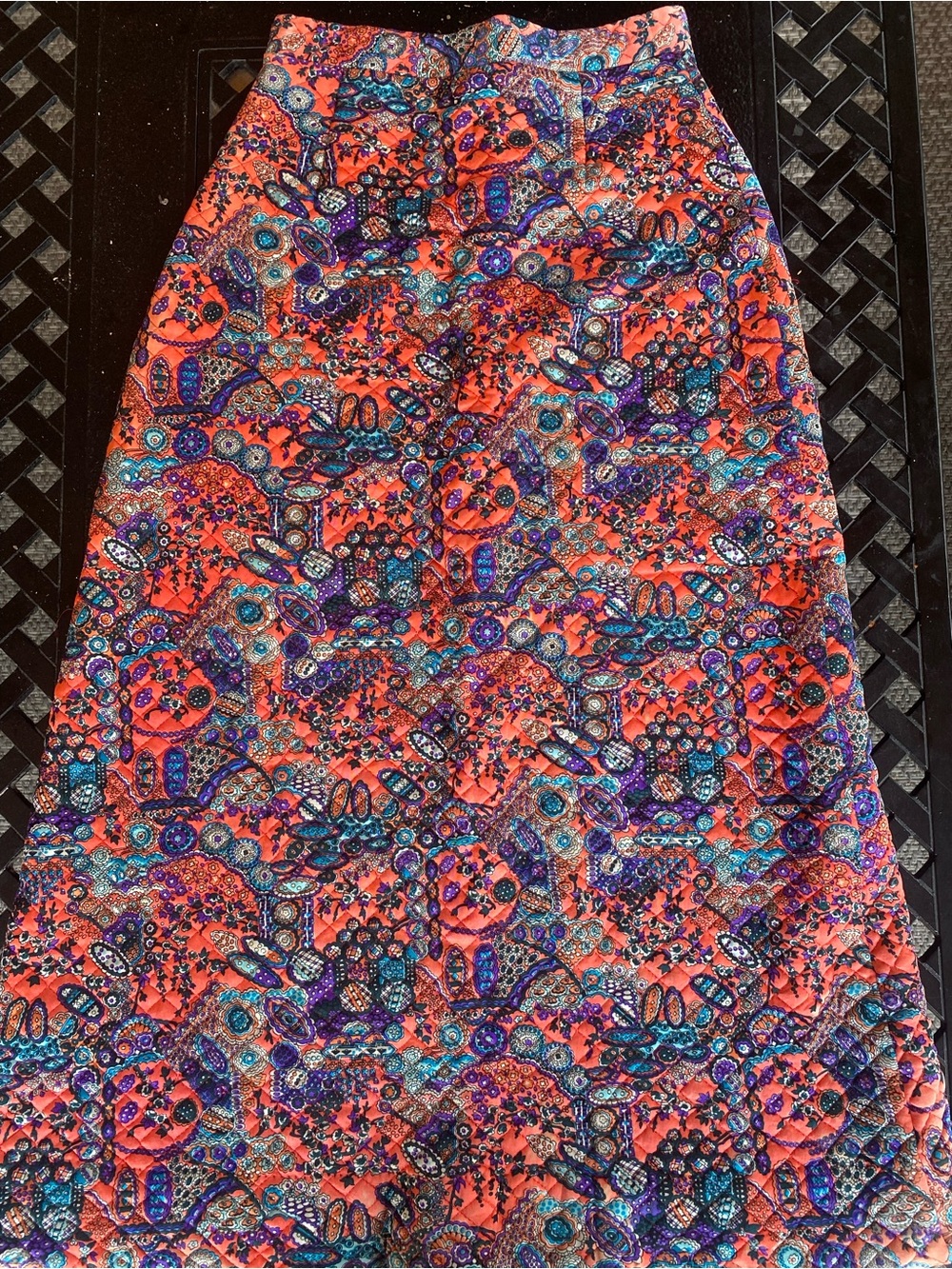 Vintage 1970s quilted paisley psychedelic Coral & Purple maxi Skirt